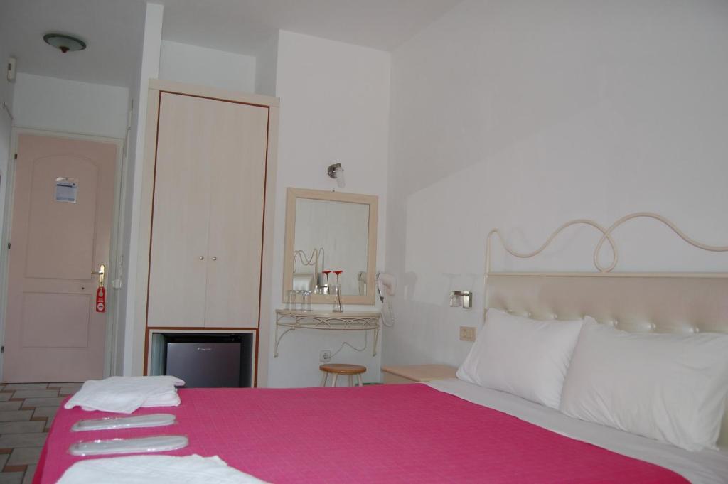 סיבוטה Hotel Villa Marie מראה חיצוני תמונה